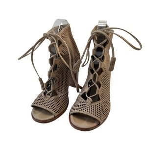 Frye Peep Toe Lace Up Heeled Booties Perforated Leather Tan‎ Women's Size 6M